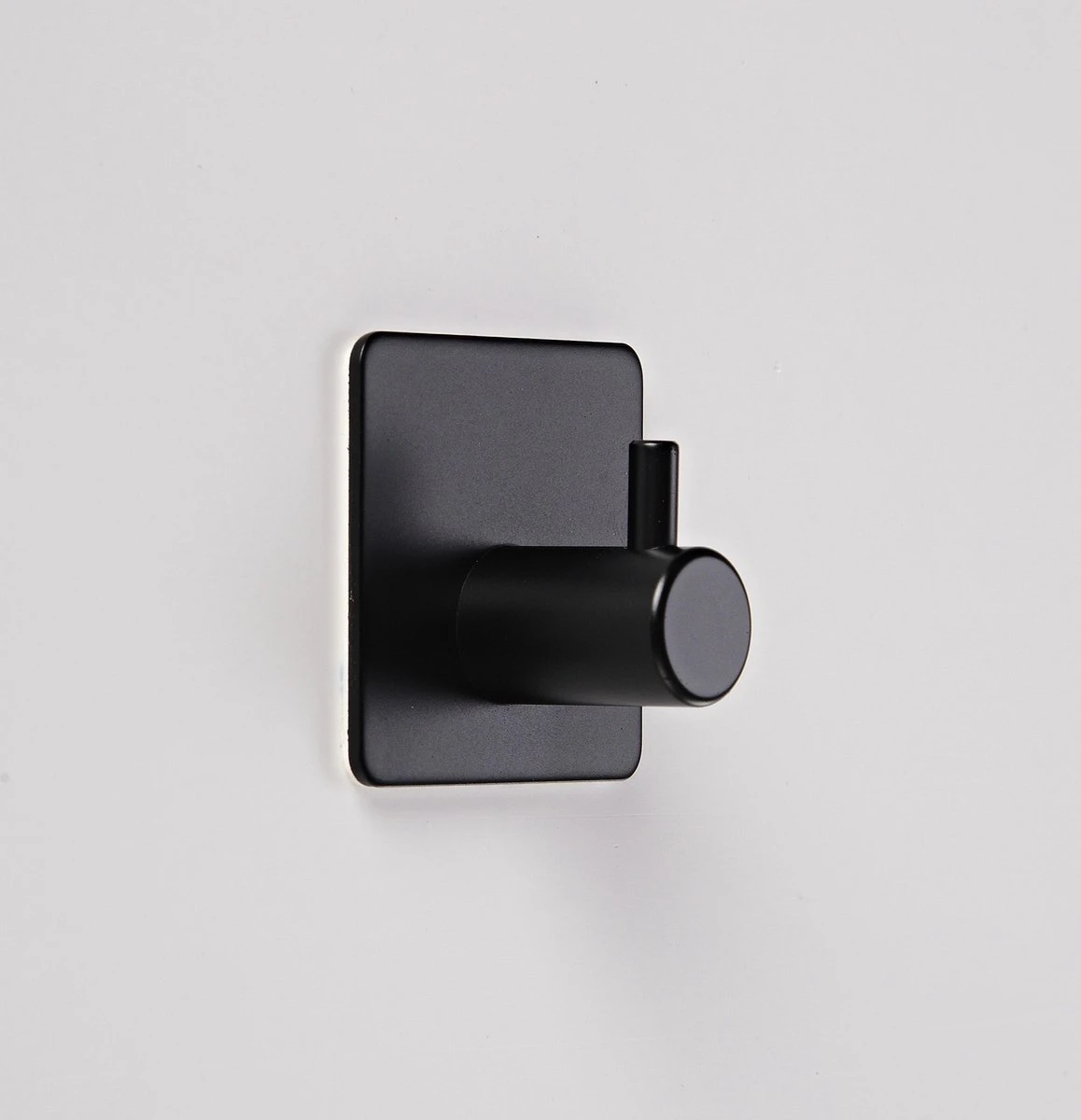 Handdoekhaakjes - Badkamer Zelfklevend – 4 Stuks – RVS - Zwart 10 Handdoekhaakjes - Badkamer Zelfklevend – 4 Stuks – RVS - Zwart - Afbeelding 10