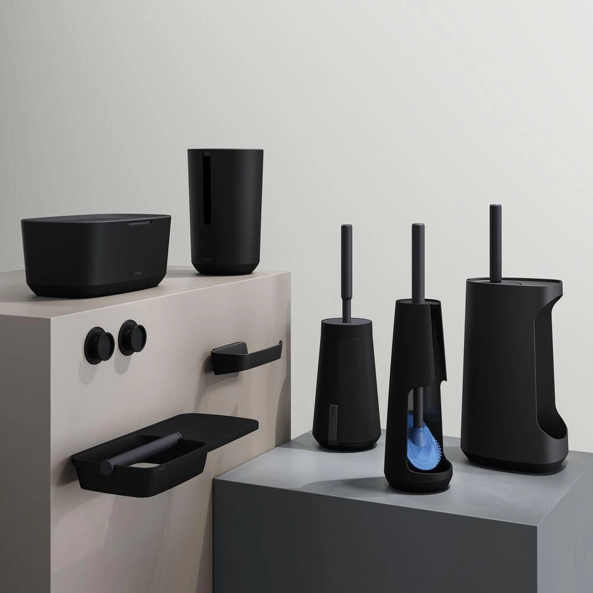 Tiger Tess - Toiletborstelhouder Met Opbergfunctie Vrijstaand En Swoop® Borstel Flexibel - Zwart / Antraciet 6 Tiger Tess - Toiletborstelhouder Met Opbergfunctie Vrijstaand En Swoop® Borstel Flexibel - Zwart / Antraciet - Afbeelding 6