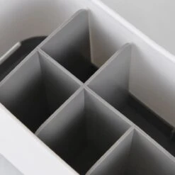 Merkloos Tandenborstelhouder Vrijstaand - Badkamer Organizer Met Lekbak - Badkamer Accessoires - 6 Sorteervakken - Tandenborstel - Wit Met Zwart 12 Merkloos Tandenborstelhouder Vrijstaand - Badkamer Organizer Met Lekbak - Badkamer Accessoires - 6 Sorteervakken - Tandenborstel - Wit Met Zwart -Merkloos Verkoop 1200x1200 1685