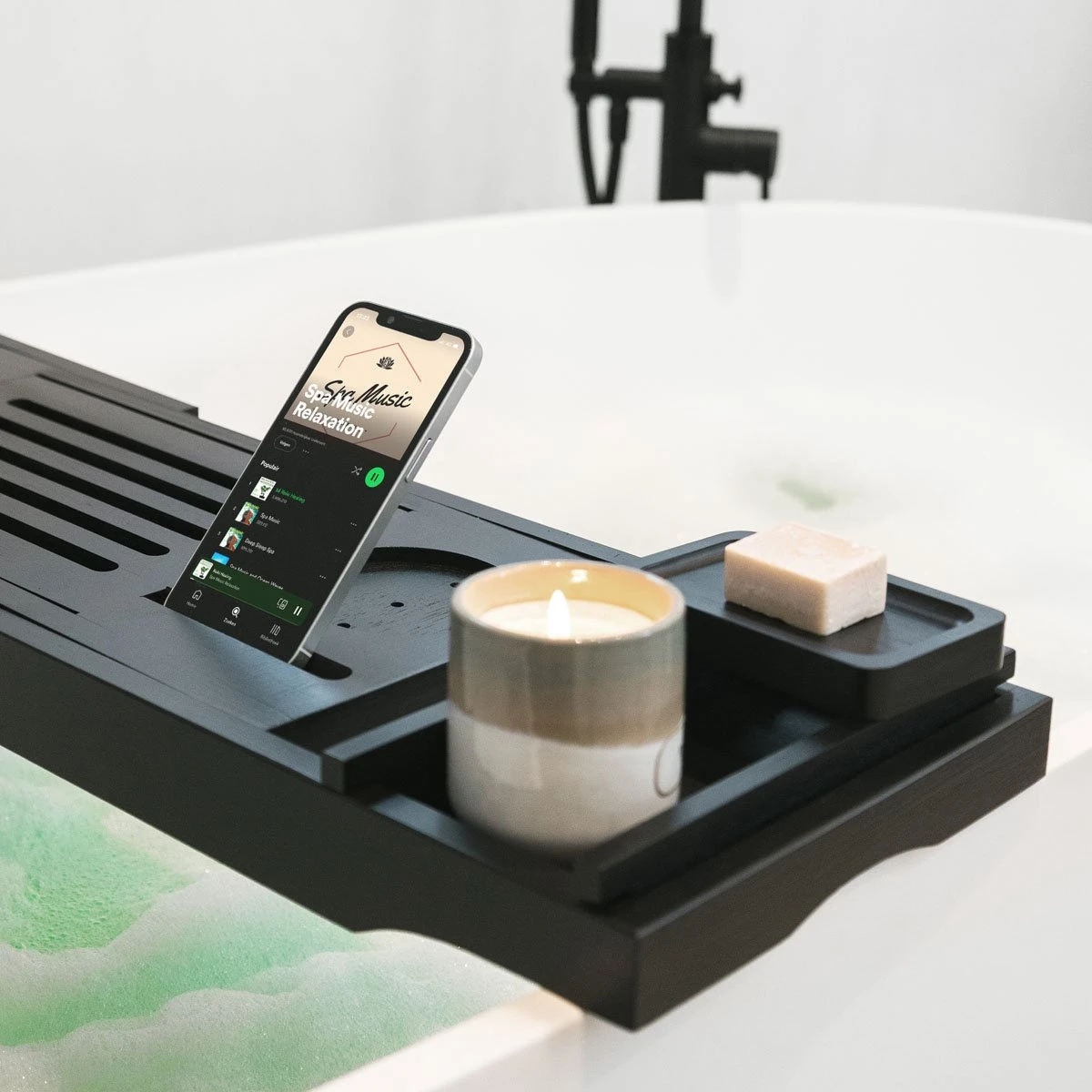 IMoshion Badplank Voor In Bad - Dienblad Inclusief Pootjes - Tablet Houder - Badrek Uitschuifbaar 75 Tot 110 Cm - Zwart 8 IMoshion Badplank Voor In Bad - Dienblad Inclusief Pootjes - Tablet Houder - Badrek Uitschuifbaar 75 Tot 110 Cm - Zwart - Afbeelding 8