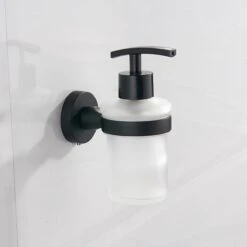 VDN Stainless Zeeppompje - Zeepdispenser - Zeepdispenser Wandmontage - Zwart - Hangend 8 VDN Stainless Zeeppompje - Zeepdispenser - Zeepdispenser Wandmontage - Zwart - Hangend -Merkloos Verkoop 1200x1200 1819