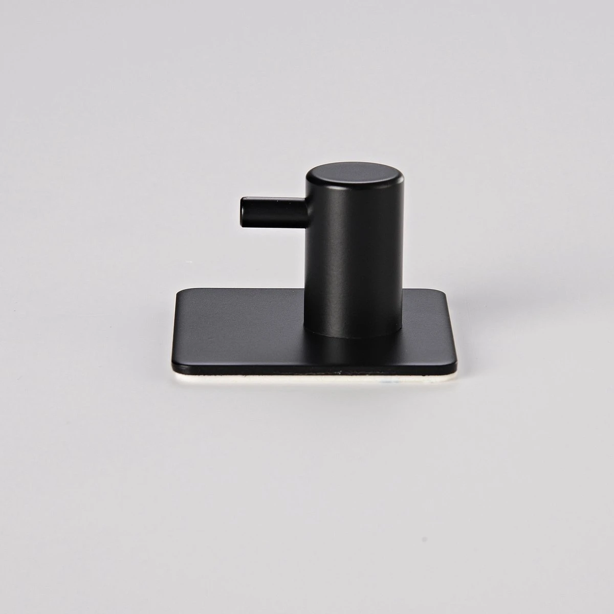 Handdoekhaakjes - Badkamer Zelfklevend – 4 Stuks – RVS - Zwart 7 Handdoekhaakjes - Badkamer Zelfklevend – 4 Stuks – RVS - Zwart - Afbeelding 7