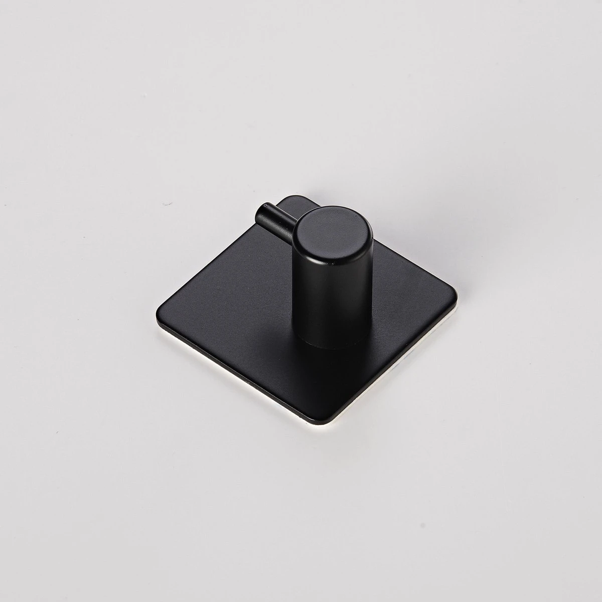 Handdoekhaakjes - Badkamer Zelfklevend – 4 Stuks – RVS - Zwart 8 Handdoekhaakjes - Badkamer Zelfklevend – 4 Stuks – RVS - Zwart - Afbeelding 8