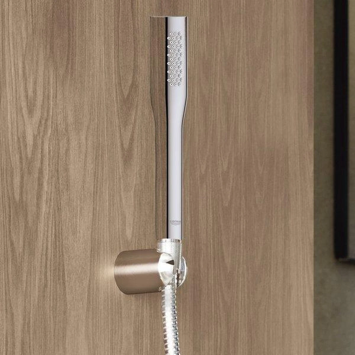 GROHE Euphoria Cosmopolitan Badset - Handdouche - Met Wandhouder - Doucheslang 150 Cm - 9,5 L/min 11 GROHE Euphoria Cosmopolitan Badset - Handdouche - Met Wandhouder - Doucheslang 150 Cm - 9,5 L/min - Afbeelding 11