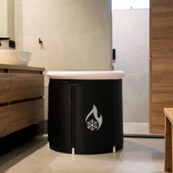 Opvouwbaar Zitbad Voor Volwassenen - Bath Bucket - Ijsbad - Inklapbaar Bad - Zwart - Opblaasbad - Inclusief Voetpomp - Inclusief Ingebouwd Zitkussen 15 Opvouwbaar Zitbad Voor Volwassenen - Bath Bucket - Ijsbad - Inklapbaar Bad - Zwart - Opblaasbad - Inclusief Voetpomp - Inclusief Ingebouwd Zitkussen -Merkloos Verkoop 1200x1200 2682