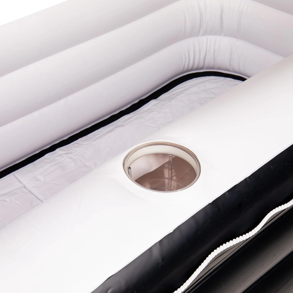 FlowMotion Opblaasbaar Ligbad Met Afdekhoes - Inclusief Pomp En Opbergtas - Ligbad - Zitbad - Zwembad - Opblaasbare Badkuip - Opblaas Bad - Bathtub - Jacuzzi - Opvouwbaar Bad - Badkuip 3 FlowMotion Opblaasbaar Ligbad Met Afdekhoes - Inclusief Pomp En Opbergtas - Ligbad - Zitbad - Zwembad - Opblaasbare Badkuip - Opblaas Bad - Bathtub - Jacuzzi - Opvouwbaar Bad - Badkuip - Afbeelding 3