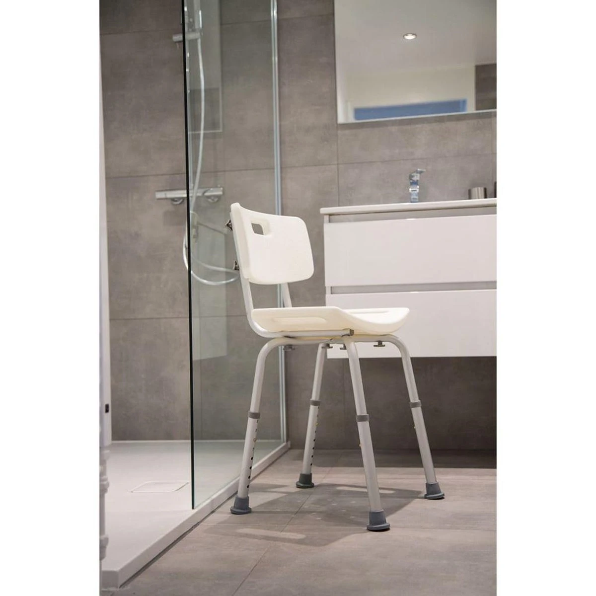 Parcura Douchekruk Met Rugleuning - Douchestoel - Badstoel - Wit 3 Parcura Douchekruk Met Rugleuning - Douchestoel - Badstoel - Wit - Afbeelding 3