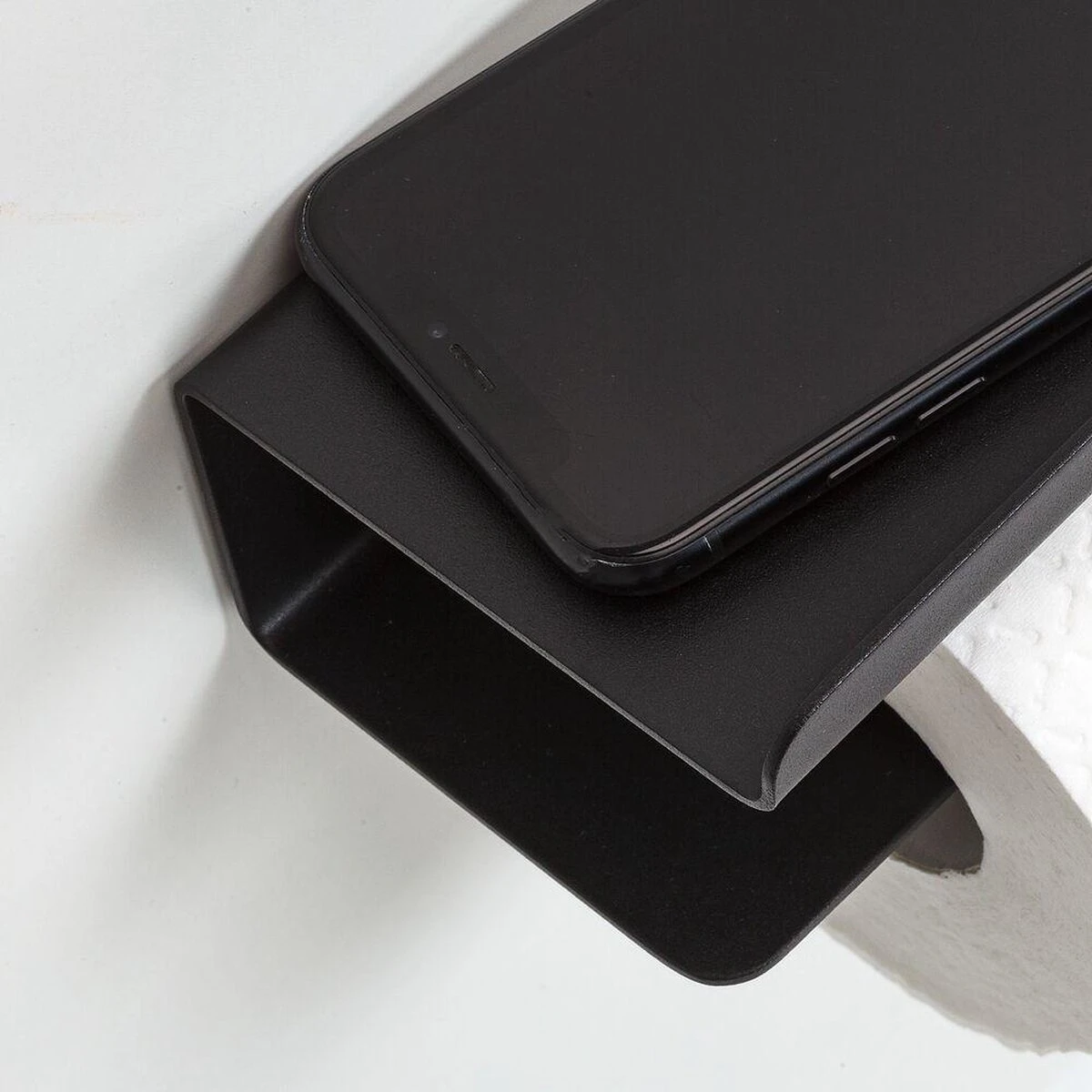 Tiger Colar - Toiletrolhouder Met Planchet - Zwart 6 Tiger Colar - Toiletrolhouder Met Planchet - Zwart - Afbeelding 6