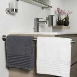 Tiger Boston - Telescopisch Handdoekrek - RVS Geborsteld 15 Tiger Boston - Telescopisch Handdoekrek - RVS Geborsteld -Merkloos Verkoop 1200x1200 67