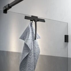 Tiger Caddy - Handdoekhaak Voor Douchecabine - Glaspaneel Dikte 6-8 Mm - 3,5 X 7 X 5 Cm - Dubbel - Zwart 15 Tiger Caddy - Handdoekhaak Voor Douchecabine - Glaspaneel Dikte 6-8 Mm - 3,5 X 7 X 5 Cm - Dubbel - Zwart -Merkloos Verkoop 1200x1200 7