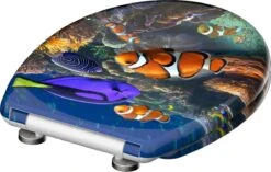 SCHÜTTE WC-Bril 82372 SEA LIFE - Duroplast - Soft Close - Afklikbaar - RVS-Scharnieren - Decor - 3-zijdige Print 10 SCHÜTTE WC-Bril 82372 SEA LIFE - Duroplast - Soft Close - Afklikbaar - RVS-Scharnieren - Decor - 3-zijdige Print -Merkloos Verkoop 1200x761 5