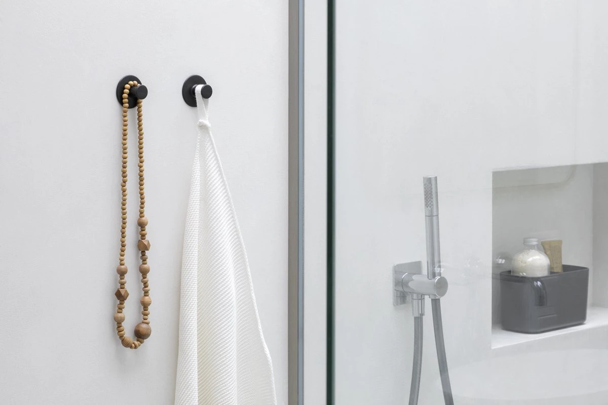 Brabantia ReNew Handdoekhaakjes - 2 Stuks - Dark Grey 6 Brabantia ReNew Handdoekhaakjes - 2 Stuks - Dark Grey - Afbeelding 6