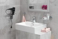 WENKO Vacuum-Loc Doucherek Chroom - Bevestigen Zonder Boren 29 WENKO Vacuum-Loc Doucherek Chroom - Bevestigen Zonder Boren -Merkloos Verkoop 1200x800 26