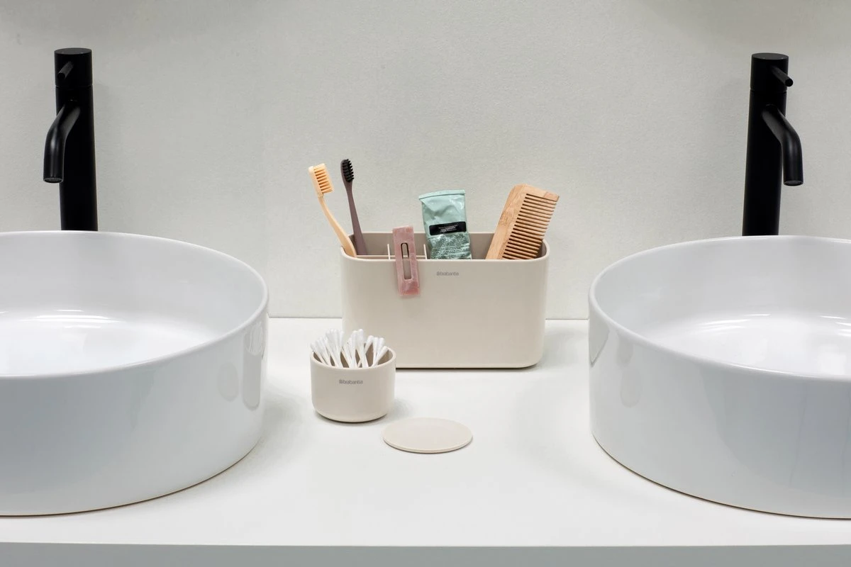 Brabantia ReNew Tandenborstelhouder - 11 X 19,6 X 9,9 Cm - Soft Beige 9 Brabantia ReNew Tandenborstelhouder - 11 X 19,6 X 9,9 Cm - Soft Beige - Afbeelding 9