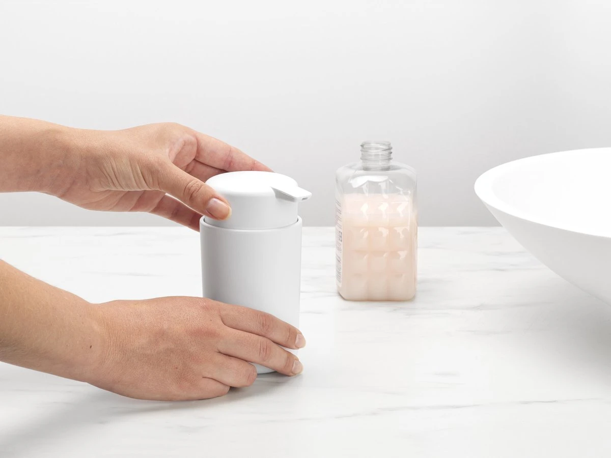 Brabantia ReNew Zeepdispenser - 250 Ml - White 3 Brabantia ReNew Zeepdispenser - 250 Ml - White - Afbeelding 3