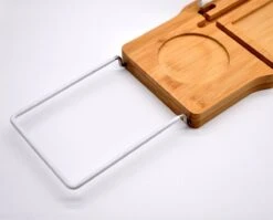 Badrek Bamboe Met IPAD Houder Galeara - Tablethouder - Telefoonhouder - Anti-slip Krasbescherming Badcaddy Badkuiprekje - Badrekje Uitschuifbaar Bamboe Hout 9 Badrek Bamboe Met IPAD Houder Galeara - Tablethouder - Telefoonhouder - Anti-slip Krasbescherming Badcaddy Badkuiprekje - Badrekje Uitschuifbaar Bamboe Hout -Merkloos Verkoop 1200x966 1