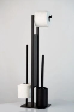 WENKO Toiletbutler Rivalta Zwart - Toiletborstel Met Houder, Toiletrolhouder En Reserverolhouder 25 WENKO Toiletbutler Rivalta Zwart - Toiletborstel Met Houder, Toiletrolhouder En Reserverolhouder -Merkloos Verkoop 799x1200 13